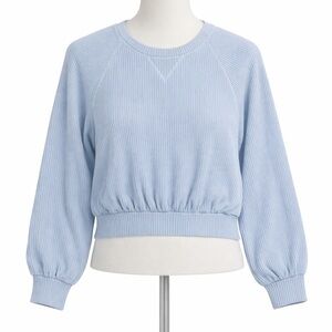 Hollister Light Blue Boyfriend T-Shirt Cozy Y2K Boho